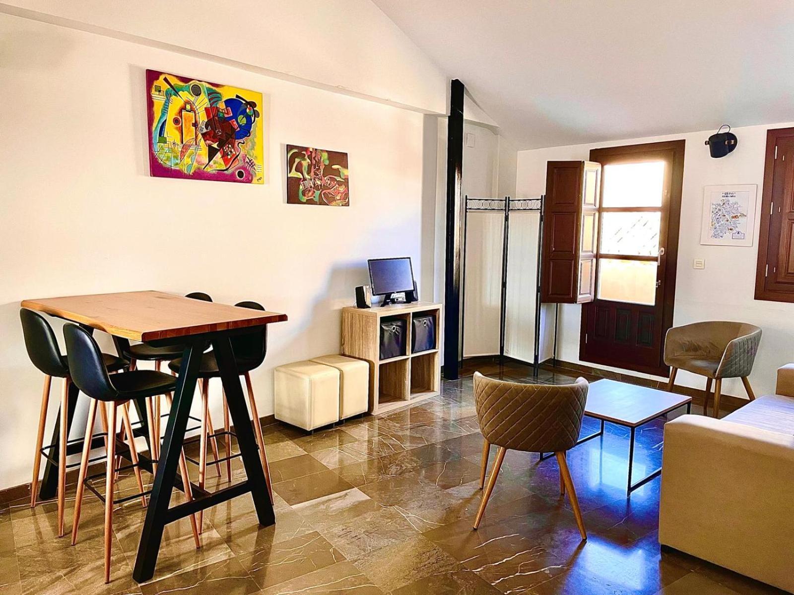 Apartamentos Iliberis Granada Eksteriør billede